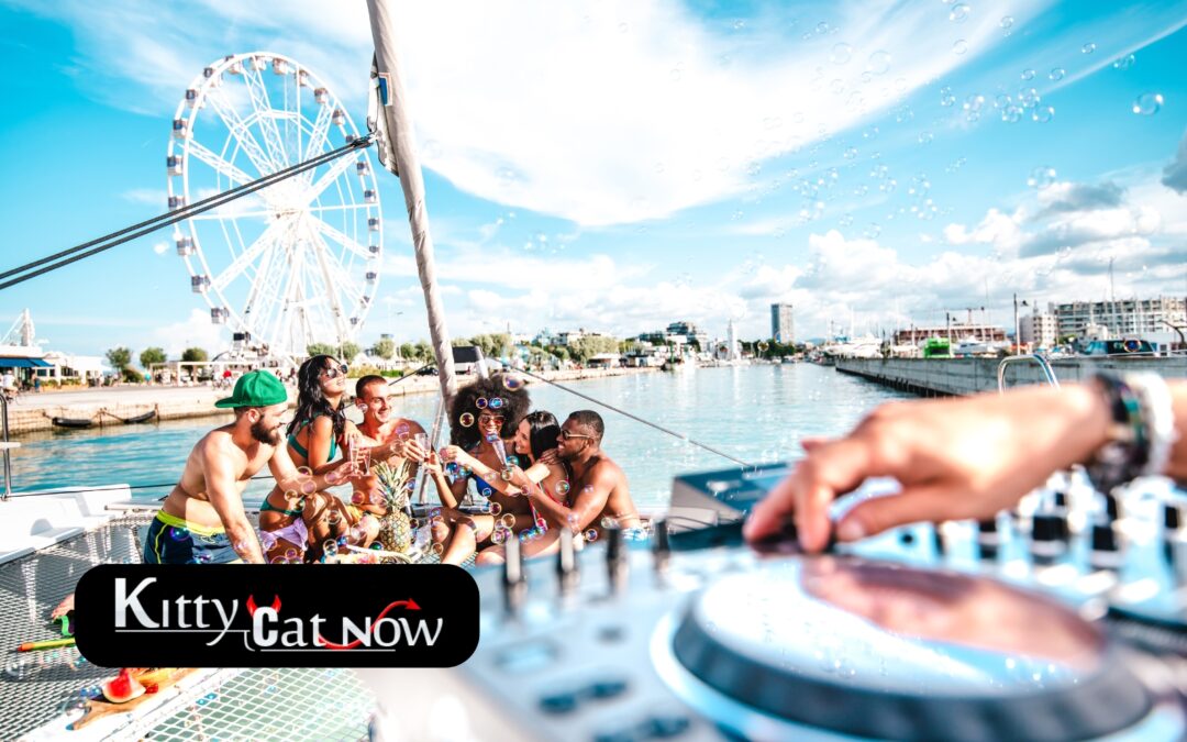 How to Close Out the Season with a Late Summer Boat Party in Miami